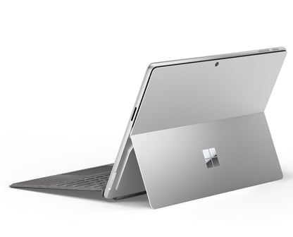 Microsoft Surface Pro 11 Core i7 – Puissance, Mobilité et Accessoires Offerts !